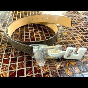 Michael Kors Leather Belt